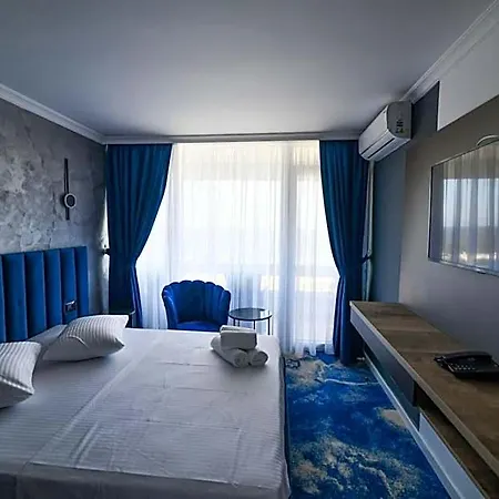 Отель Topaz 4* Cap Aurora 4*